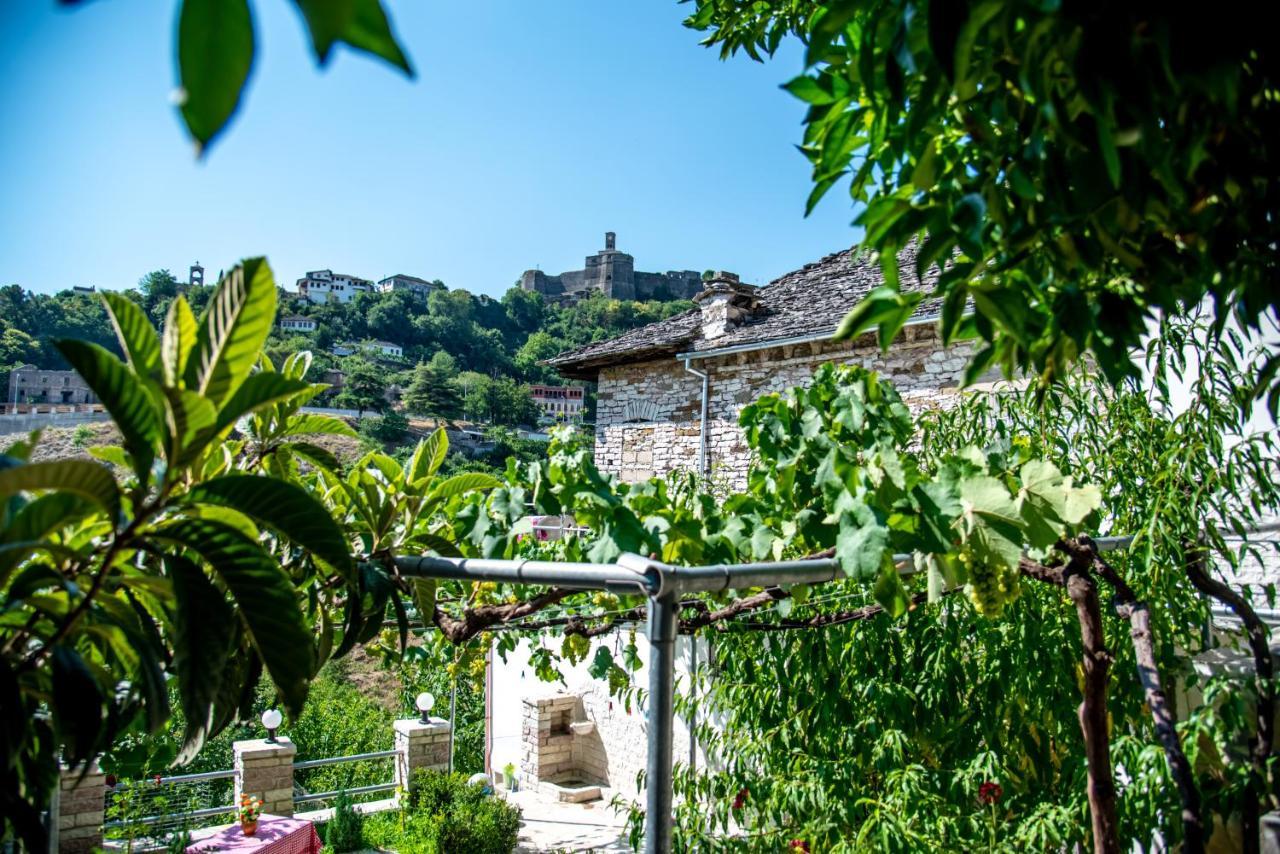 Guest House Garden Gjirokaster Exterior photo